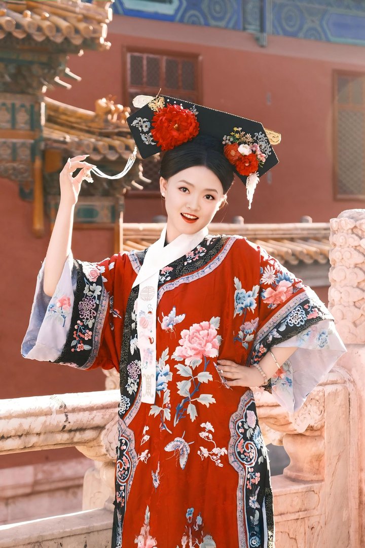 红墙格格风