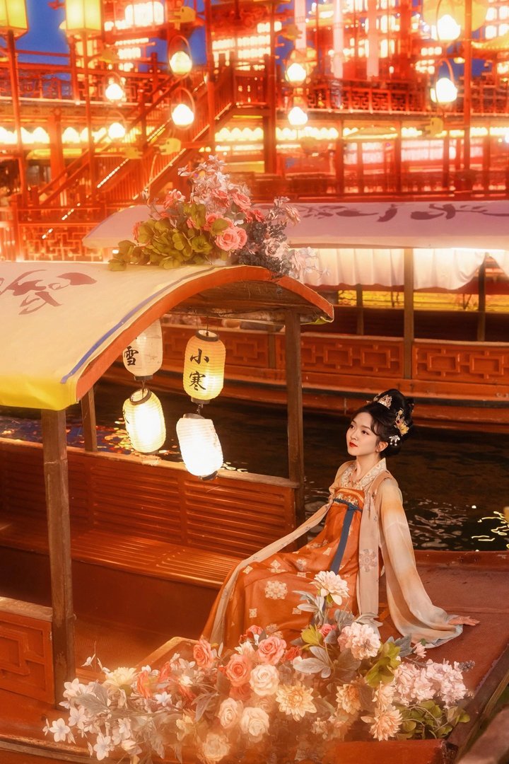 河头老街古装18_5